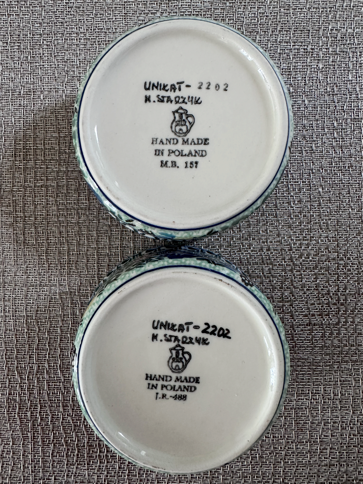 Ceramika Artystyczna – Bolesławiec Hand Made Polish Pottery - Set of 2 - Round Desert / Snack Dish – Artist Signed M. Starzyk – Unikat #2202 – 4 Oz Capacity