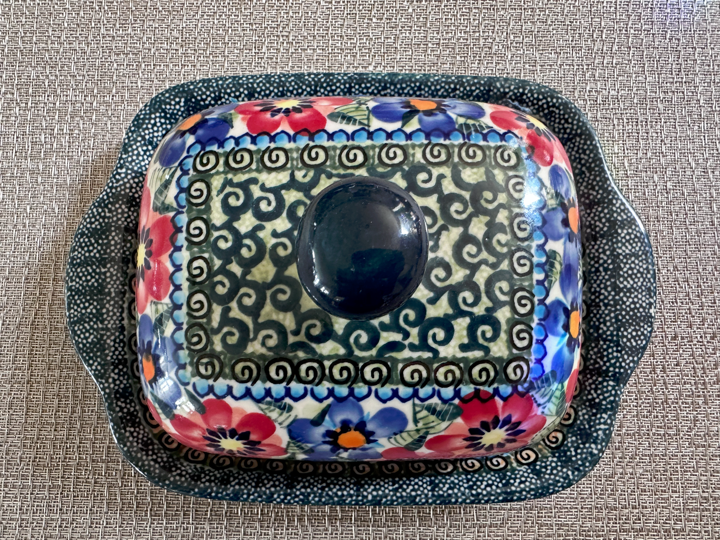 Zakłady Ceramiczne Bolesławiec Handmade Polish Pottery – Unikat #358-AR-129 "Vibrant Bouquet" Pattern Butter Dish with Lid