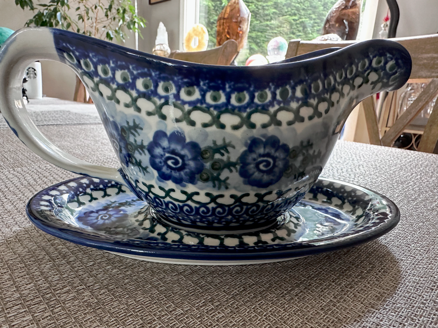 Zakłady Ceramiczne Bolesławiec Polish Pottery - Hand-Painted, Gravy Bowl with Saucer – UNIKAT #595 – Artist Signed by Anna Pasarbiore