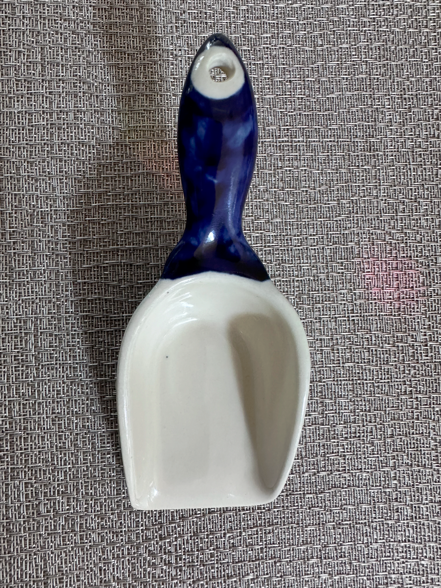 Zakłady Ceramiczne Bolesławiec Polish Pottery - Handmade - "Peacock Leaf" Pattern - Scoop – 2"(W) x 5" (L)