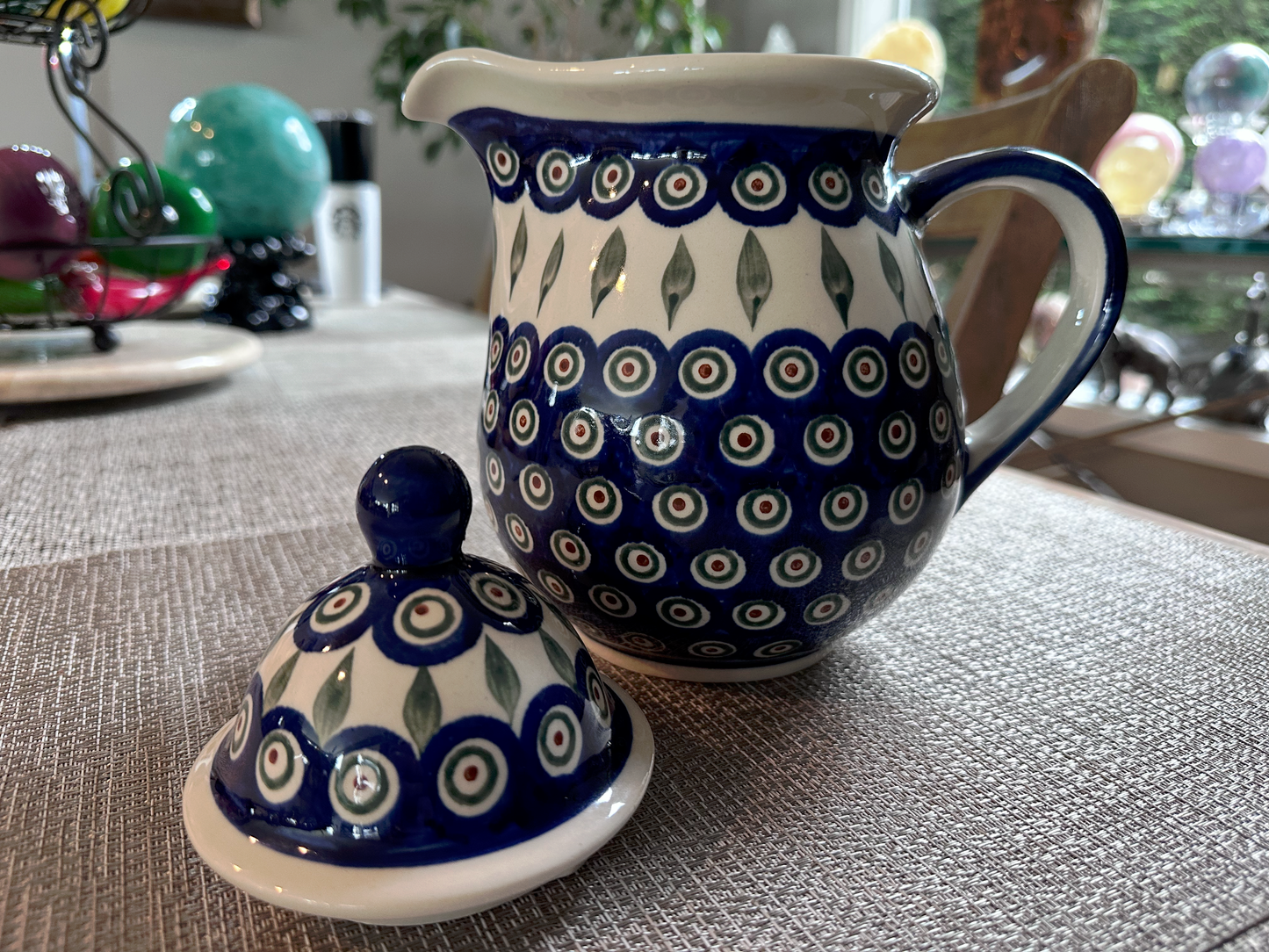Zakłady Ceramiczne Bolesławiec Polish Pottery - Handmade - Pitcher with Lid – "Peacock Leaf" Pattern, 1 1/2 Qt