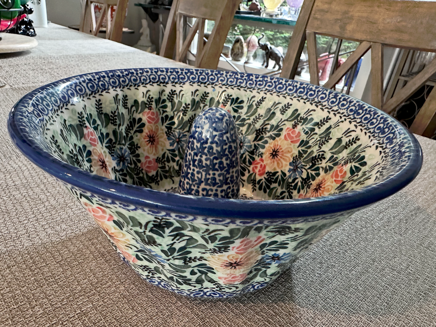 Ceramika Artystyczna – Bolesławiec Hand Made Polish Pottery - Round Brunt Cake Baker – UNIKAT #1936 – Artist Signed by B. Makieca – 4 3/4"(H) x 10"(Dia)