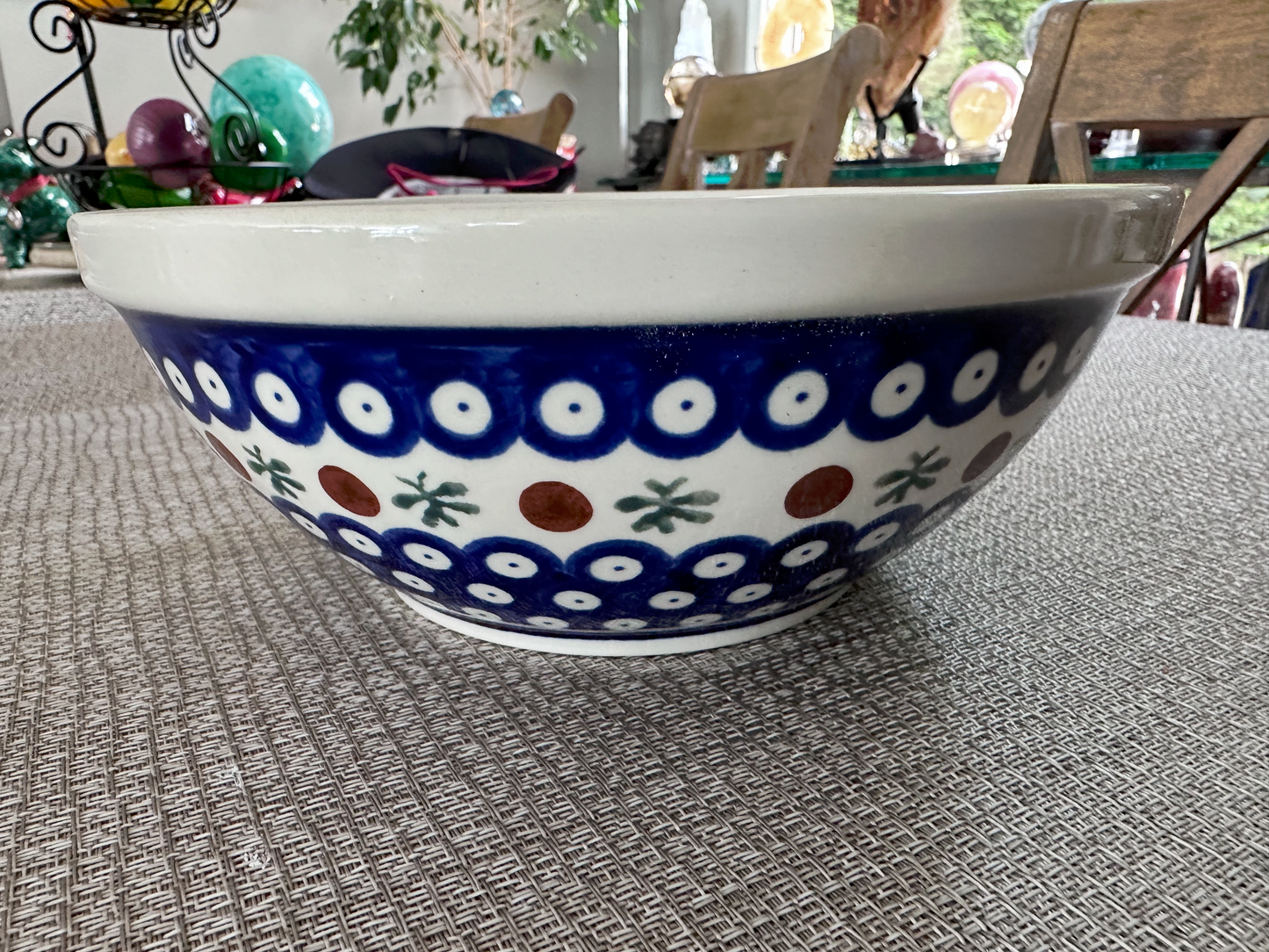 Zakłady Ceramiczne – Bolesławiec Hand Made Polish Pottery - Serving Bowl – “Mosquito” Pattern – 1 Qt – 8" Diameter