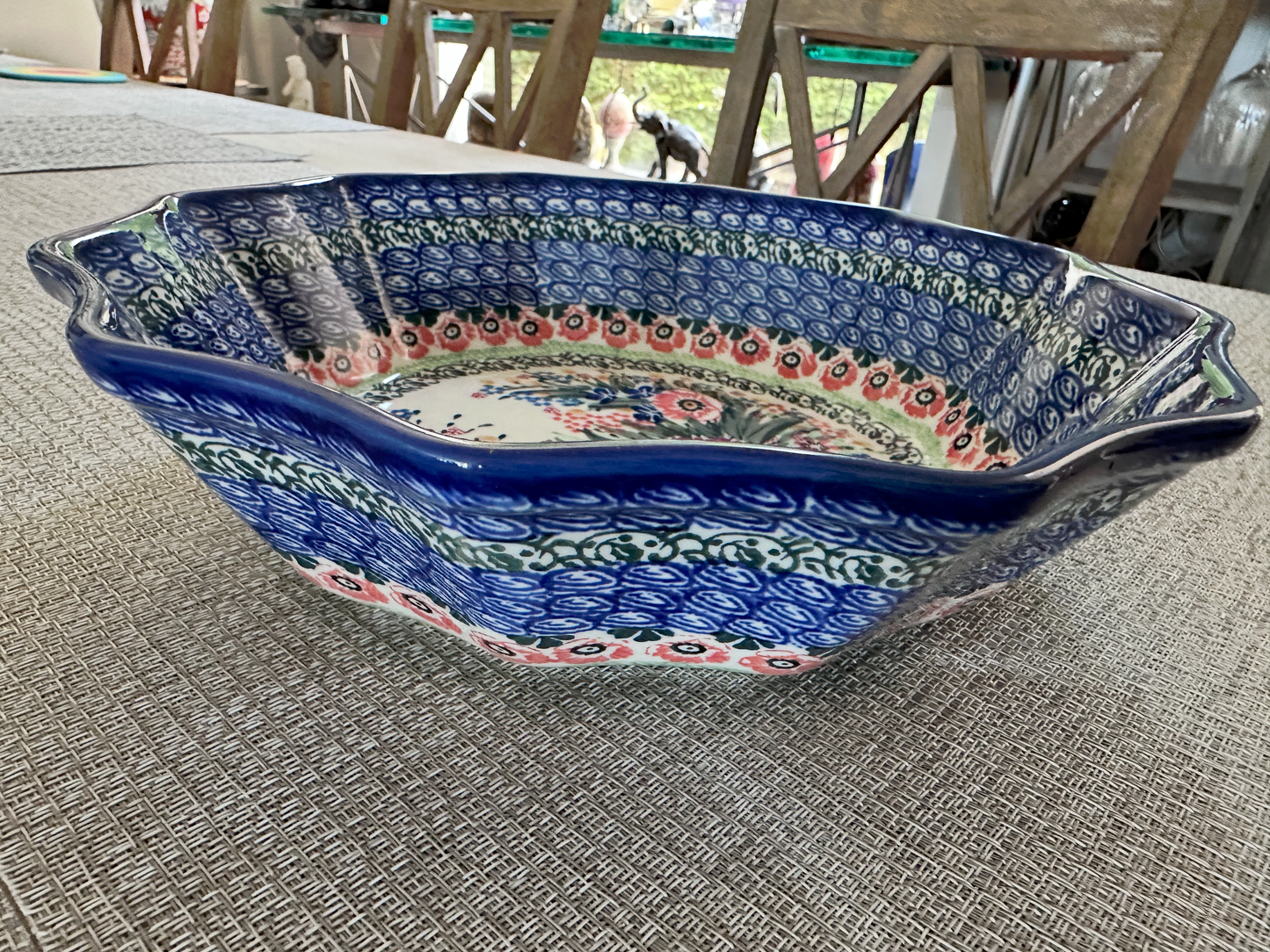 Ceramika Artystyczna – Bolesławiec Hand Made Polish Pottery Fluted Edge Round Serving Bowl – Artist Signed M. Starzyk - Unikat #3168 – 1 Qt