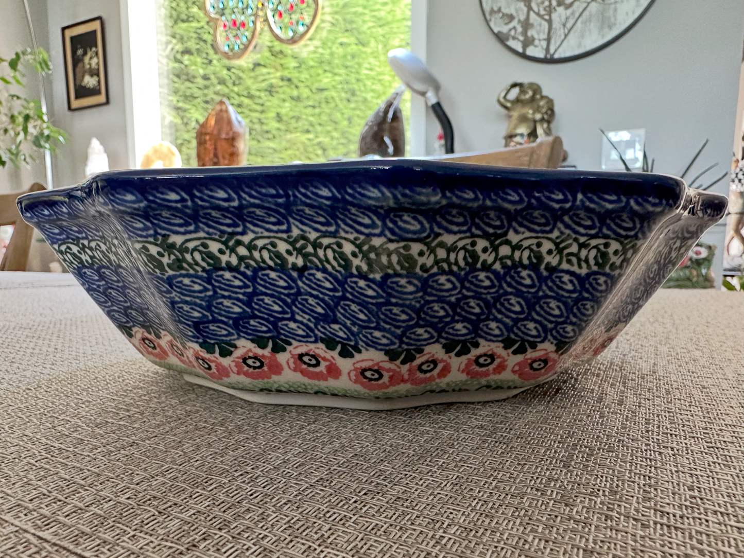 Ceramika Artystyczna – Bolesławiec Hand Made Polish Pottery Fluted Edge Round Serving Bowl – Artist Signed M. Starzyk - Unikat #3168 – 1 Qt