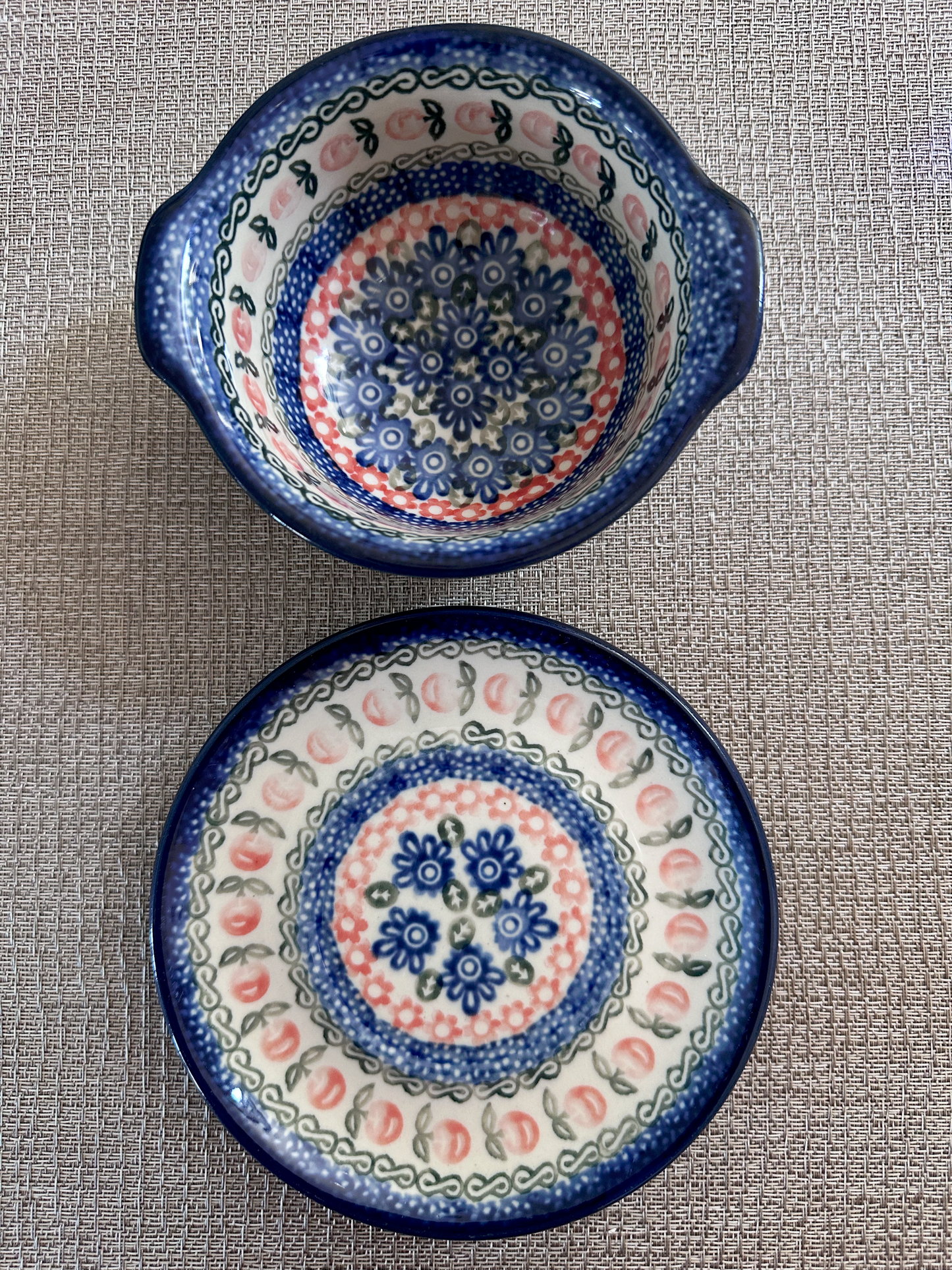 Ceramika Artystyczna – Bolesławiec Hand Made Polish Pottery – Bouillon Cup and Saucer Set (2pc) – “Polka Dot Daisy” Pattern – 8 Oz Capacity – Handmade and Artist Signed