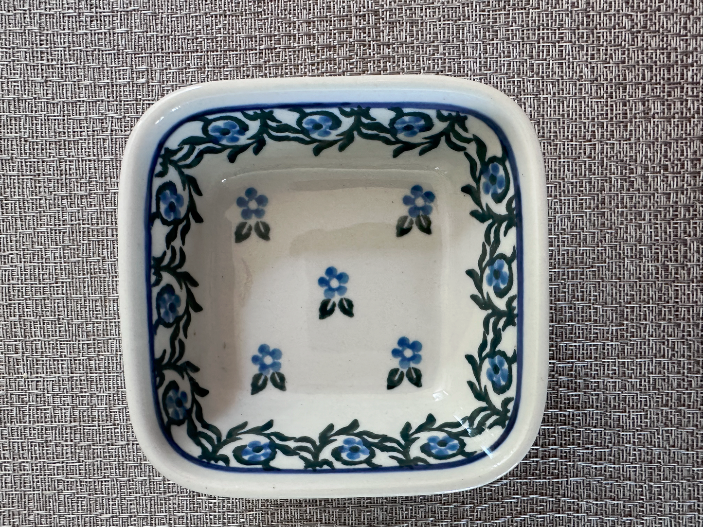 Ceramika Artystyczna – Bolesławiec Hand Made Polish Pottery - 3 1/2" Square Serving Dish