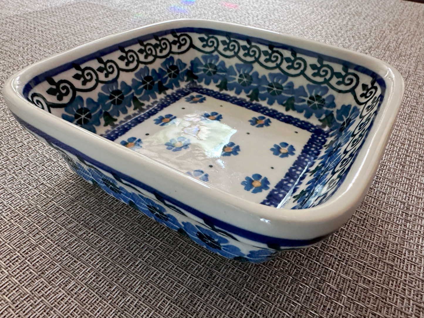Ceramika Artystyczna – Bolesławiec Hand Made Polish Pottery - Square Dish – 2 Cup Capacity