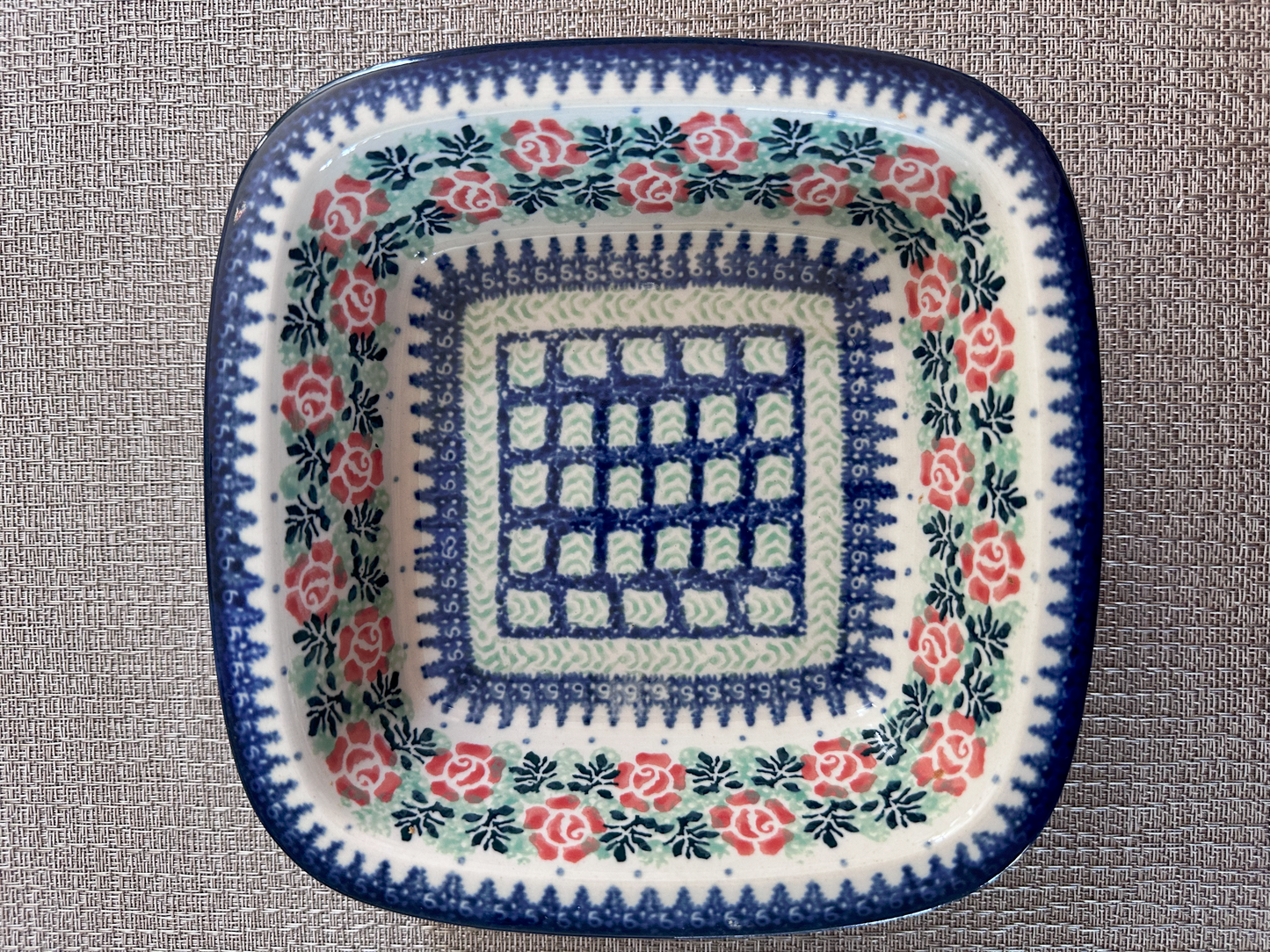 Ceramika Artystyczna – Bolesławiec Hand Made Polish Pottery - Square Dish – Artist Signed Z.T. Supbrzyx – Unikat #995 – 2-Cup Capacity