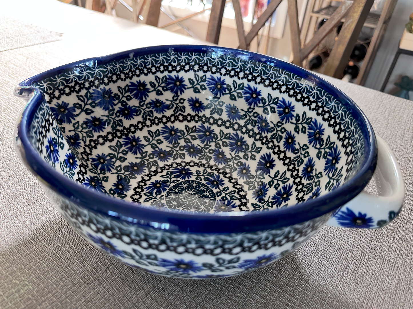 Ceramika Artystyczna – Bolesławiec Hand Made Polish Pottery - Serving / Mixing Bowl – 2 Quart Capacity