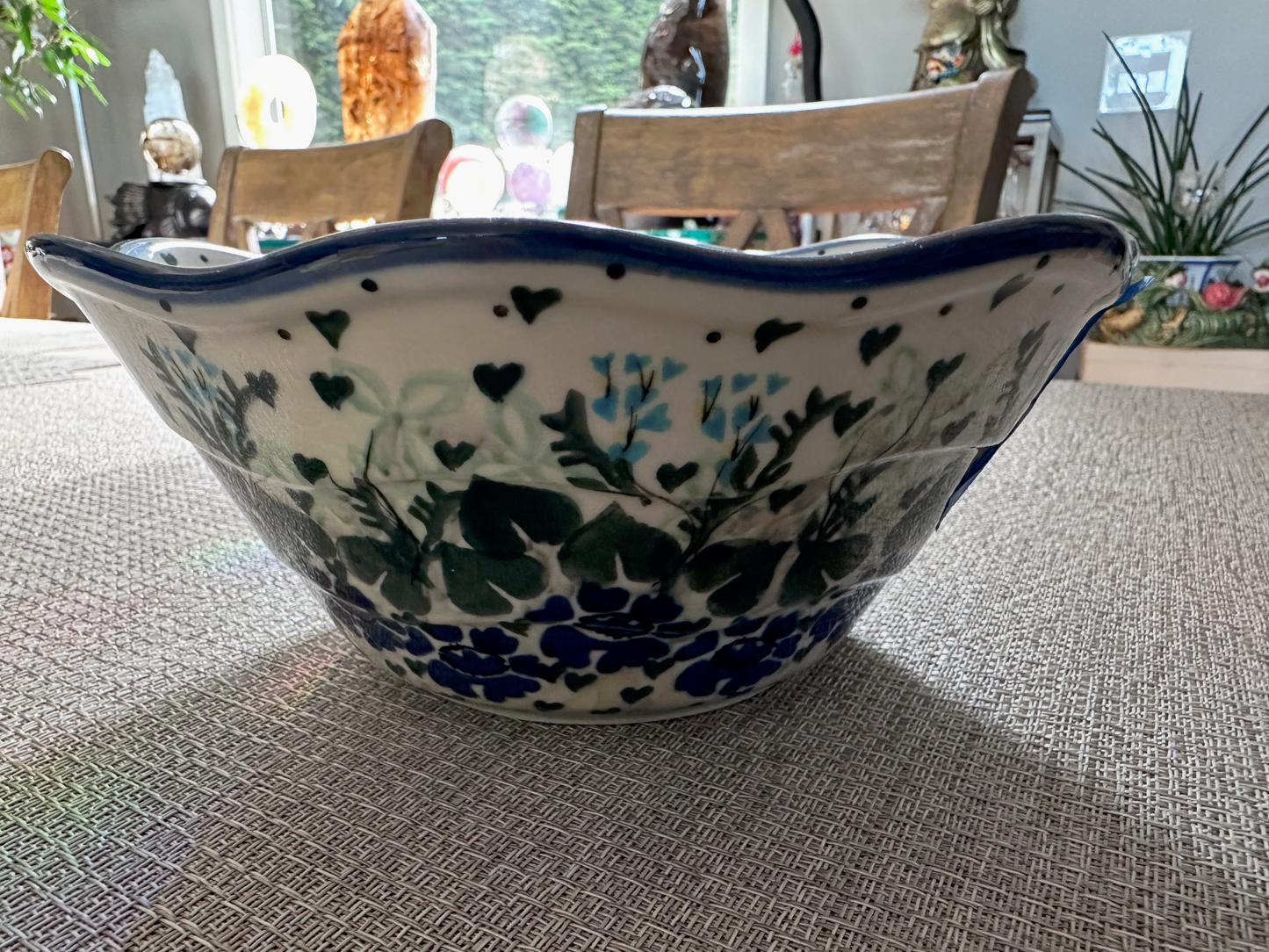 Ceramika Artystyczna – Bolesławiec Hand Made Polish Pottery - Round Wavy Edge Dish – Artist Signed D. Makiexa – Unikat #4352 – 1.25 Qt Capacity