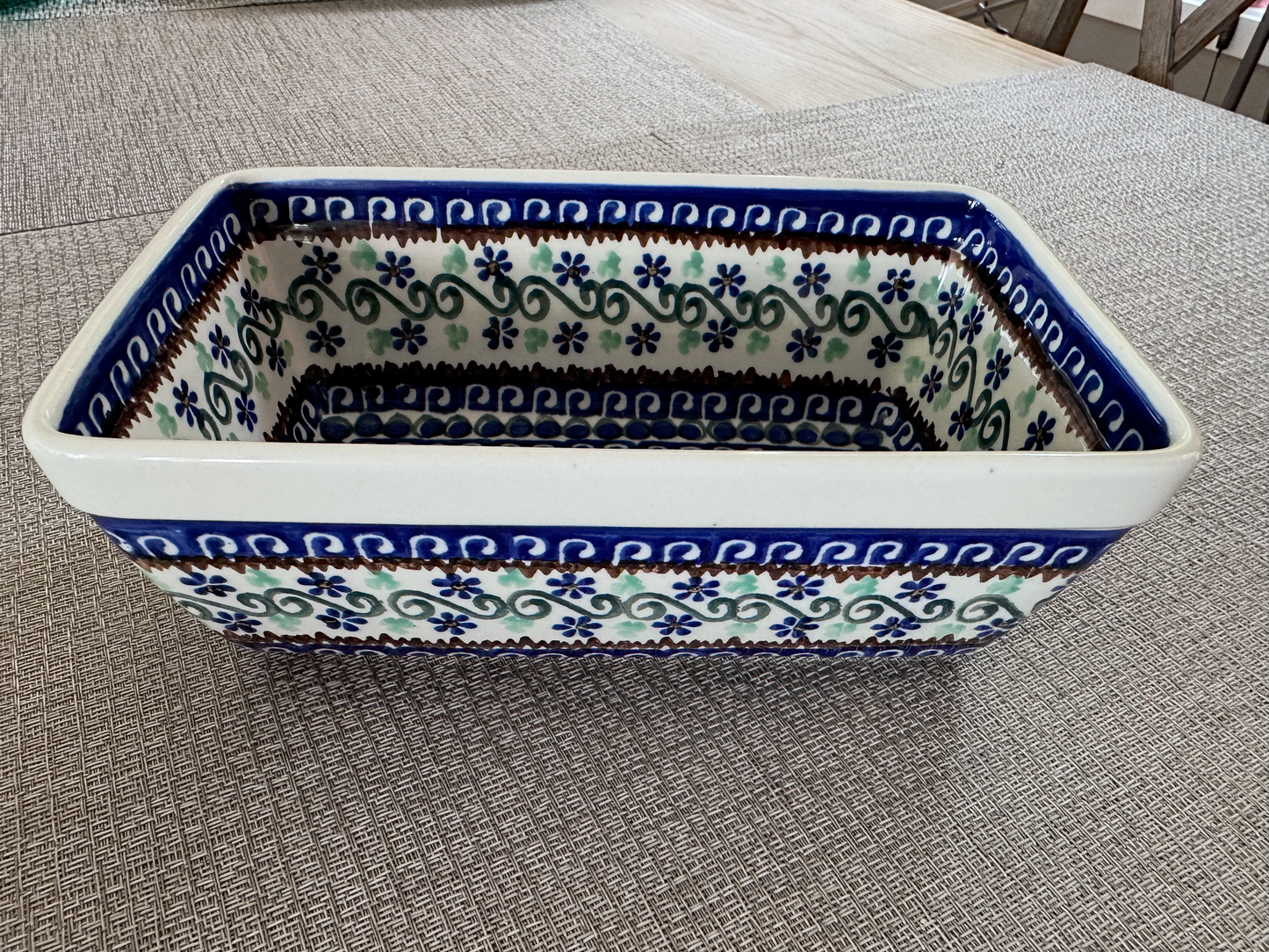 Ceramika Artystyczna – Bolesławiec Hand Made Polish Pottery - Loaf Baker – 36 Oz Capacity