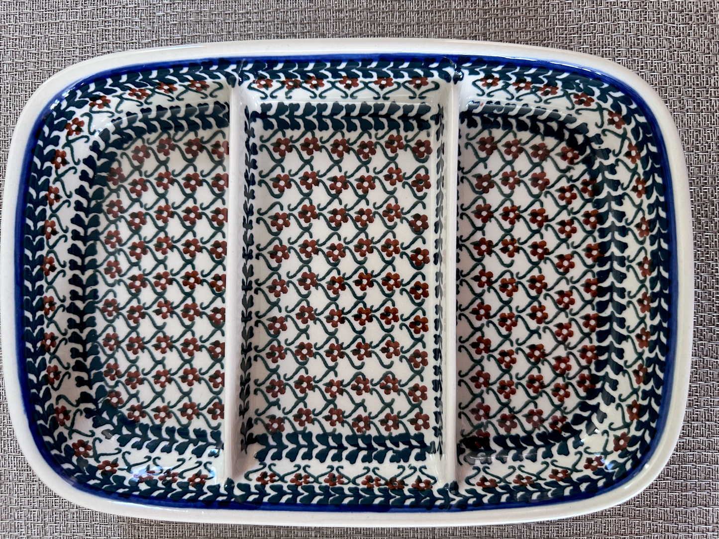 Ceramika Artystyczna – Bolesławiec Hand Made Polish Pottery - Rectangular Partitioned Serving Tray – 1 1/2"(H) x 7"(W) x 9 1/2"(L)