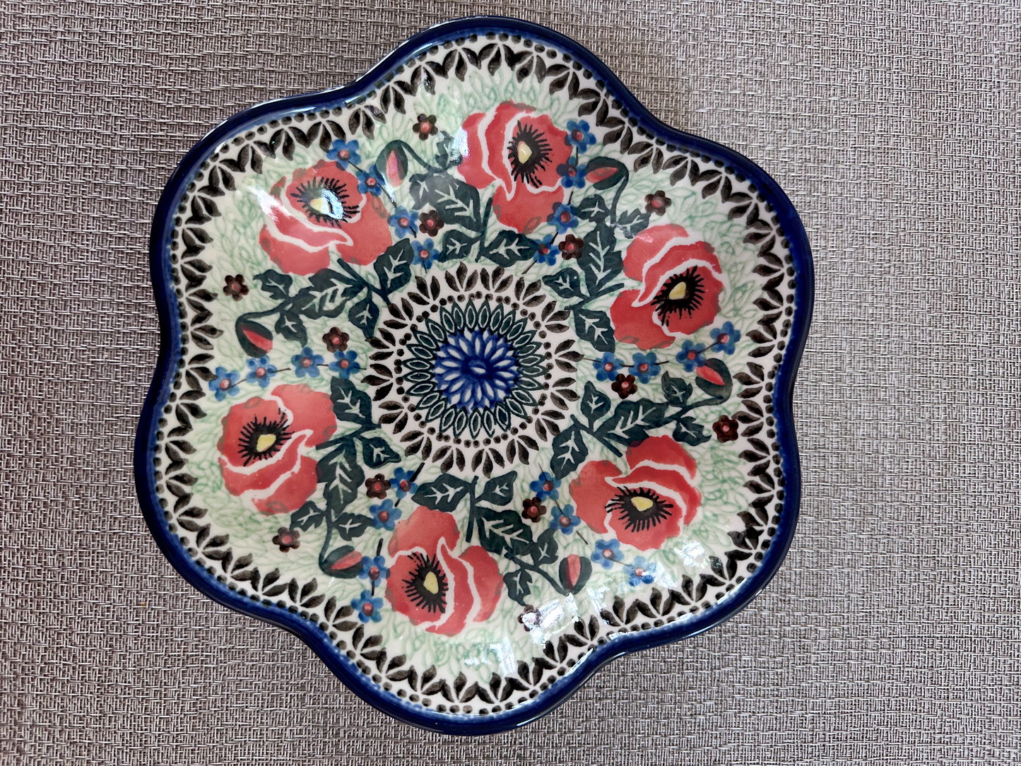 Ceramika Artystyczna – Bolesławiec Hand Made Polish Pottery - Round Fluted Serving Dish – Artist Signed Teresa Andrukiewicz – "Poppies" Pattern – Unikat #1274 – 8 Oz Capacity