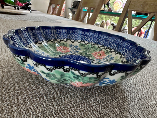 Ceramika Artystyczna – Bolesławiec Hand Made Polish Pottery - Round Scalloped Edge Serving Dish – Artist Signed Zofia Spychalska – Unikat #1677 – 8 Oz Capacity