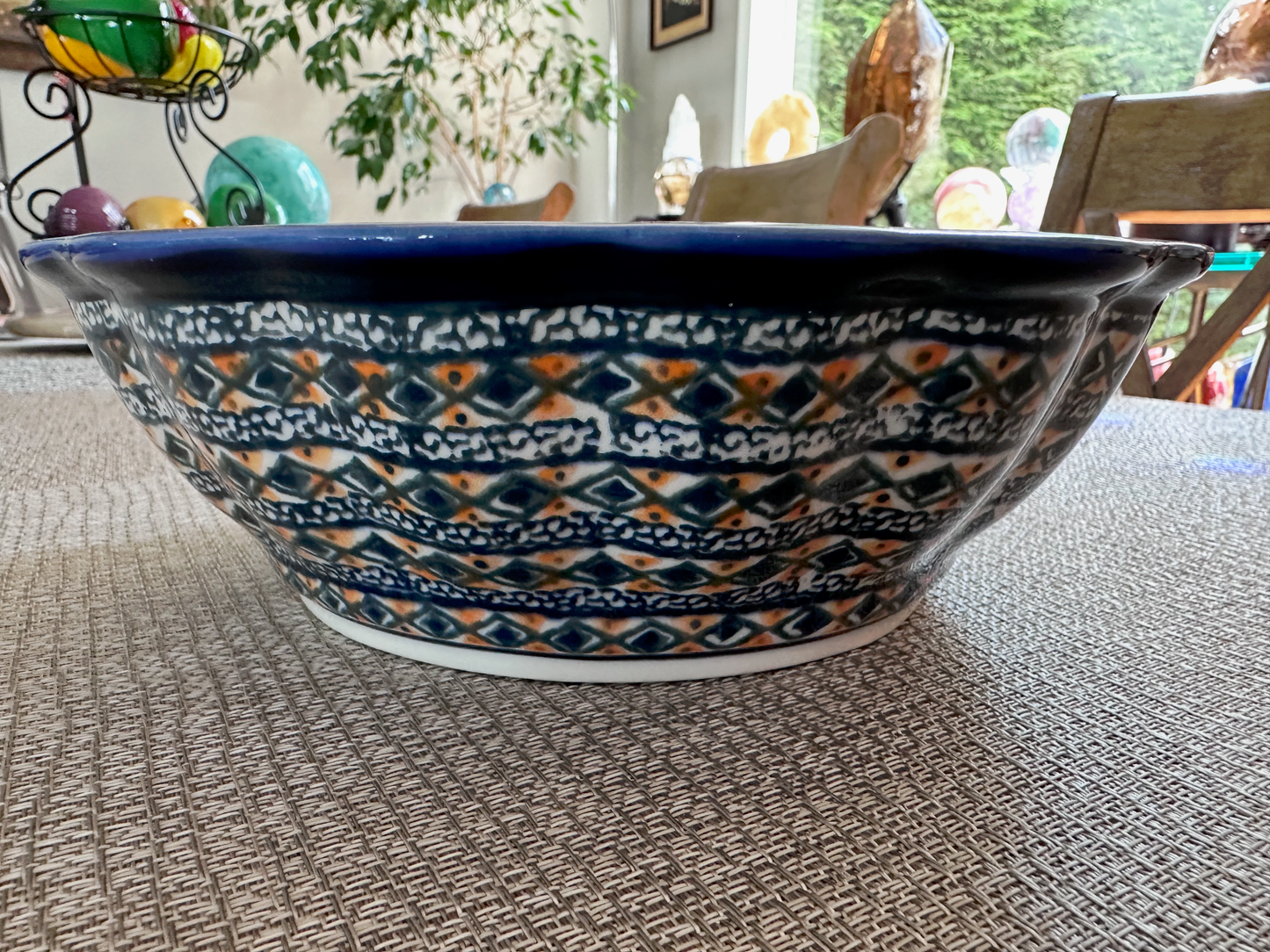 Zakłady Ceramiczne – Bolesławiec Hand Made Polish Pottery - Round Scalloped Edge Serving Dish – Artist Signed Purta Agata – Unikat #1278-ART-12 – 4-Cup Capacity