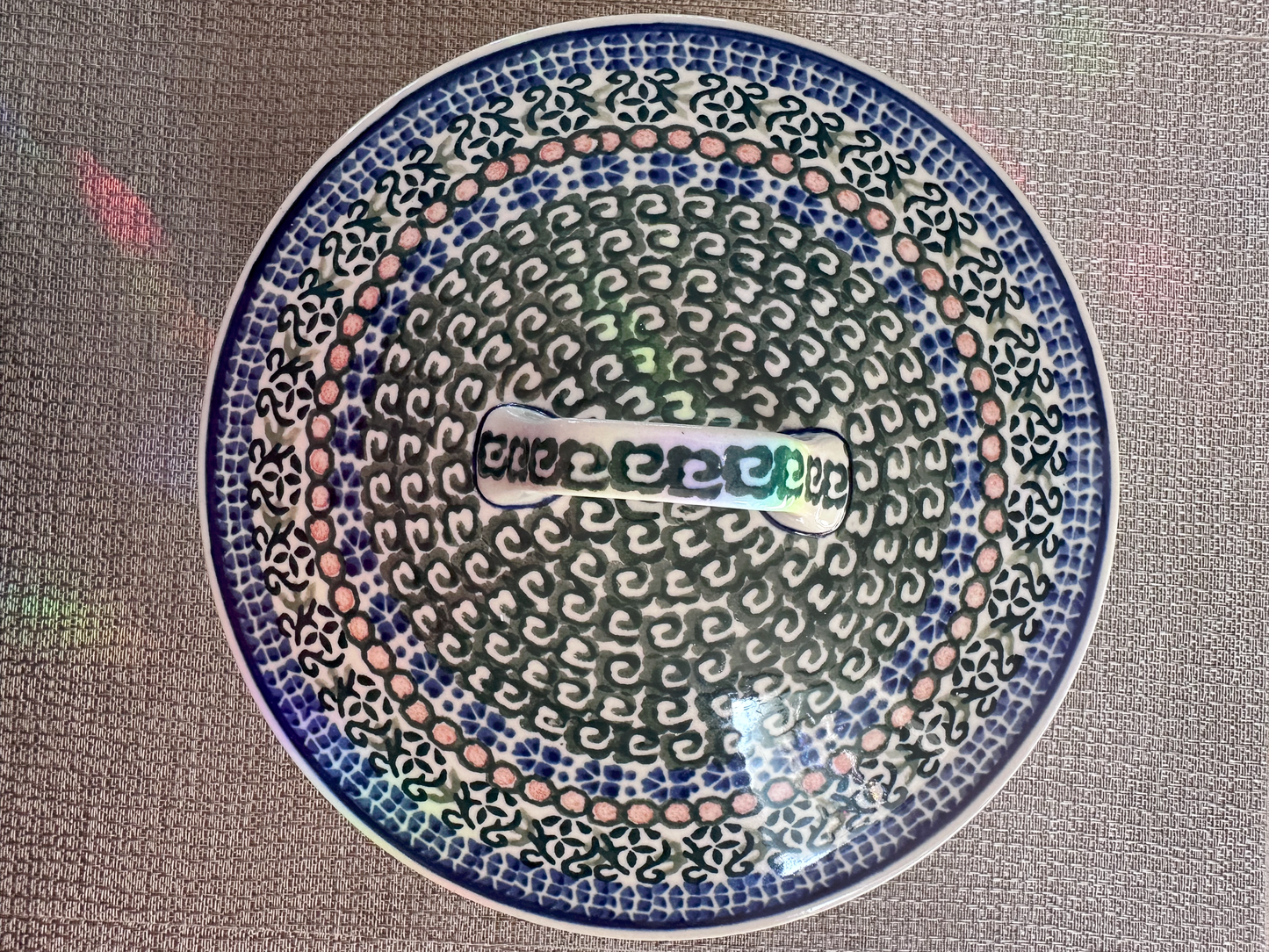 Ceramika Artystyczna – Bolesławiec Hand Made Polish Pottery - Round Mixing Bowl with Lid – 4-Cup Capacity – 7 3/4" Diameter