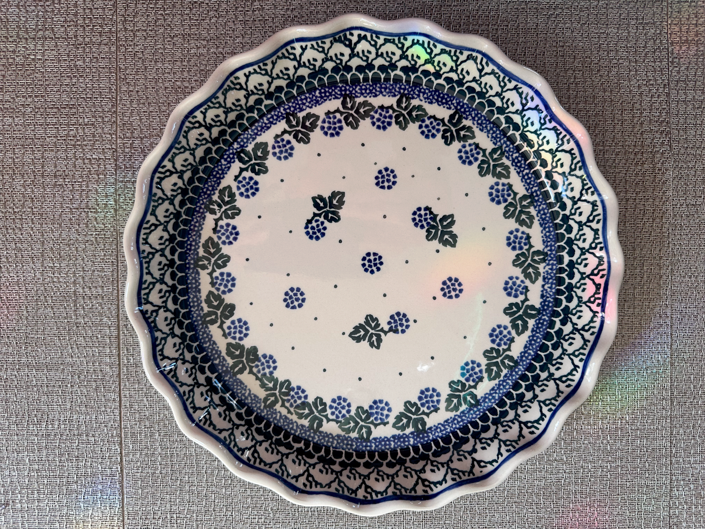 Ceramika Artystyczna – Bolesławiec Hand Made Polish Pottery - Round Scalloped Edge Pie Dish – 10.5" Diameter