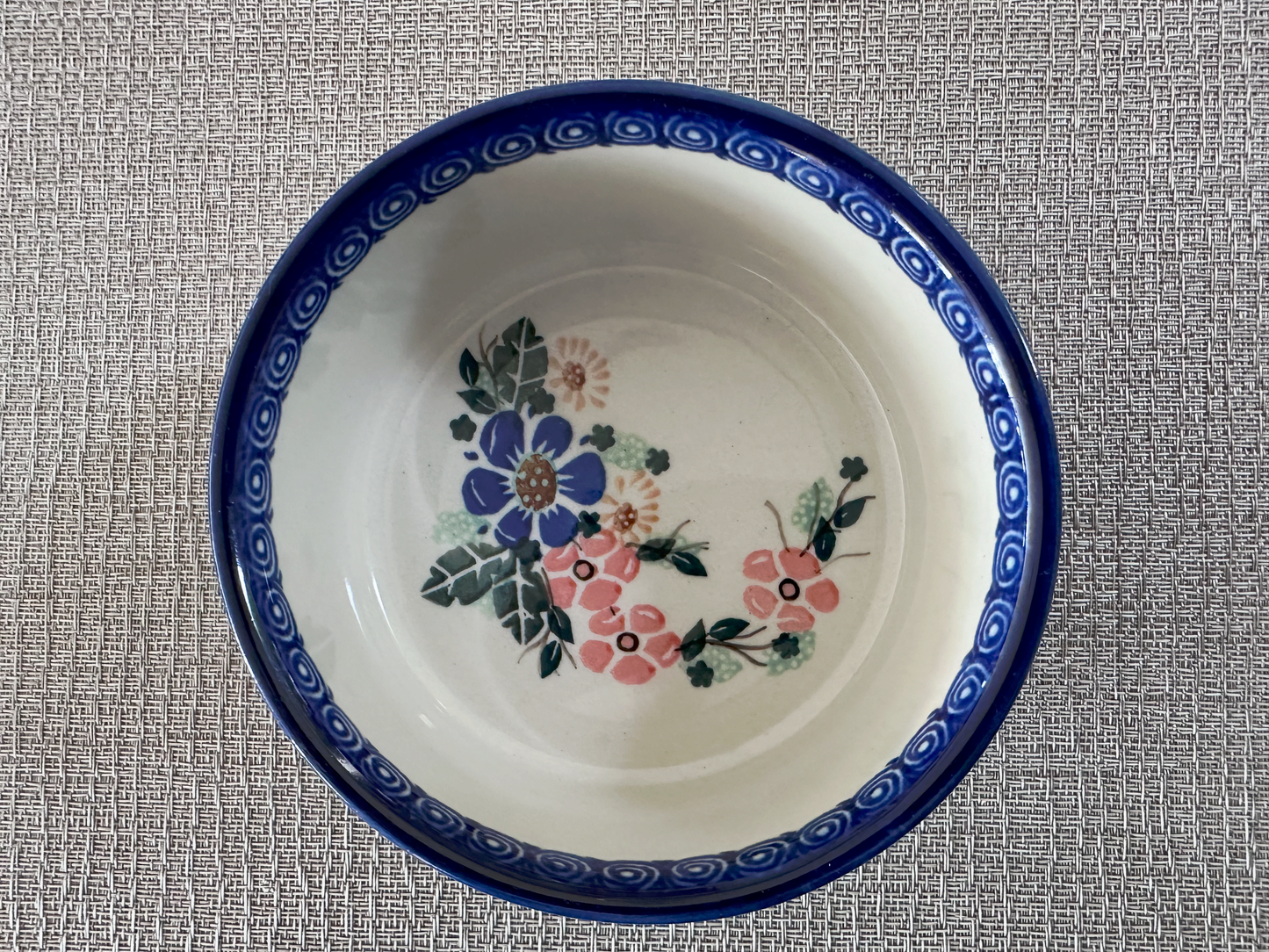 Ceramika Artystyczna – Bolesławiec Hand Made Polish Pottery - Ramekin Dish – Artist Signed M. Starzyk – Unikat #2200 – 1-Cup Round Ramekin